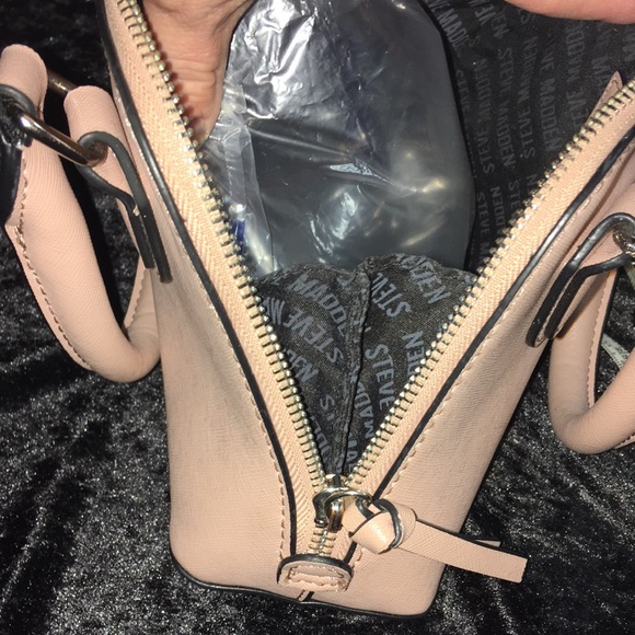 Beautiful Steve Madden B Faith Blush Baby Handbag - Picture 11 of 12